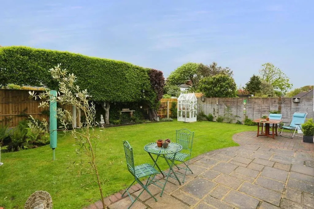Bournecoast: Home With Garden-Wifi-Parking-Hb7352 Bournemouth 0*,
