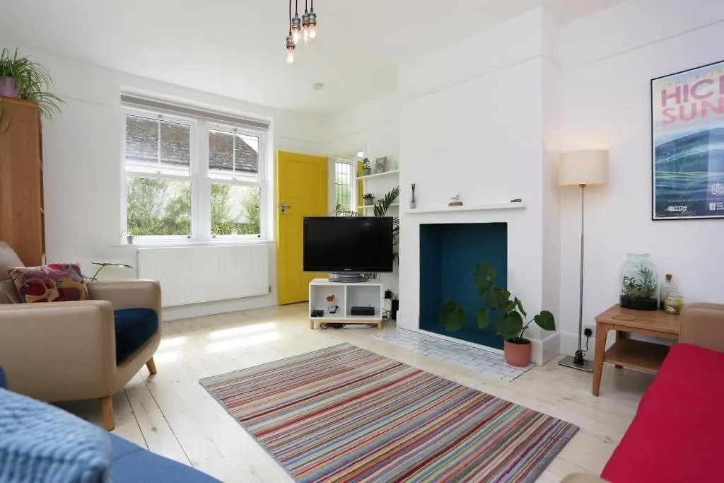 Bournecoast: Home With Garden-Wifi-Parking-Hb7352 伯恩茅斯 度假居