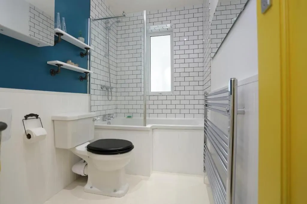 Bournecoast: Home With Garden-Wifi-Parking-Hb7352 伯恩茅斯 度假居